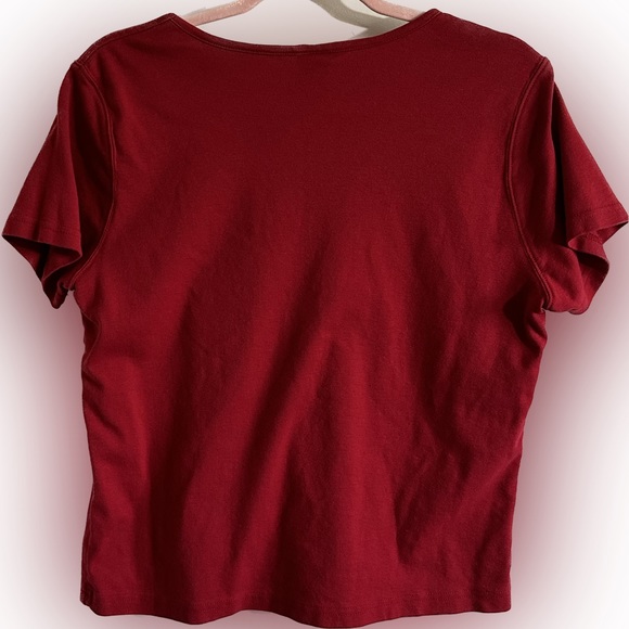 High Sierra Short Sleeve Maroon Scoop Neck T-Shirt - Picture 2 of 3